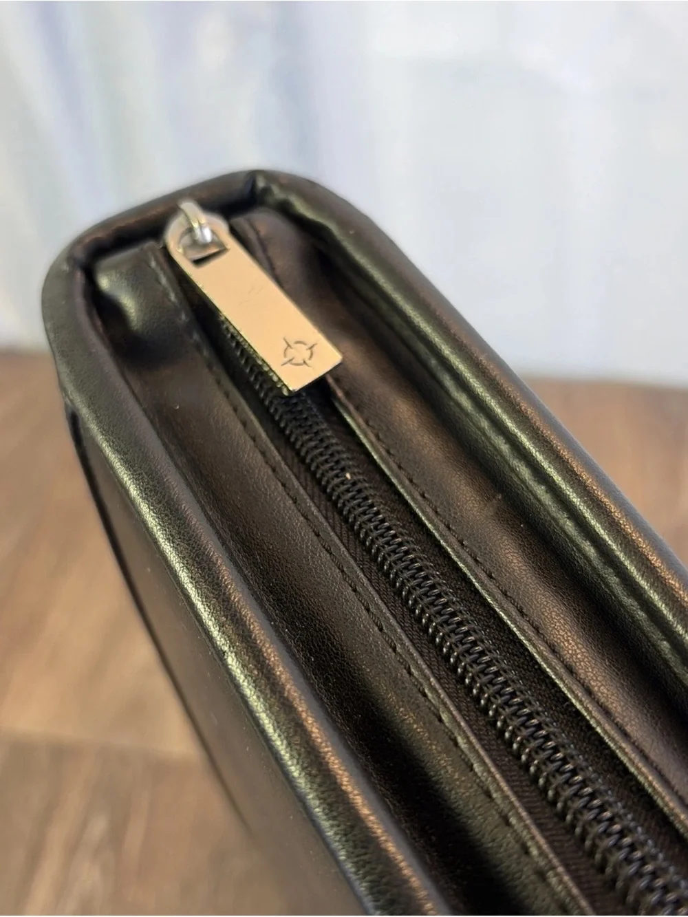 Franklin Covey sleek black